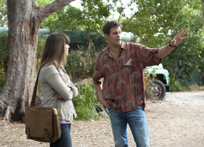 Walter Sherman (Geoff Stults) is the 'Finder'