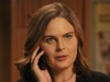 BONES:  Emily Deschanel in the "The Loyalty in the Lie" season premiere of BONES airing Thursday, Oct. 1 (8:00-9:00 PM ET/PT) on FOX.  ©2015 Fox Broadcasting Co.  Cr:  Patrick McEhlenney/FOX